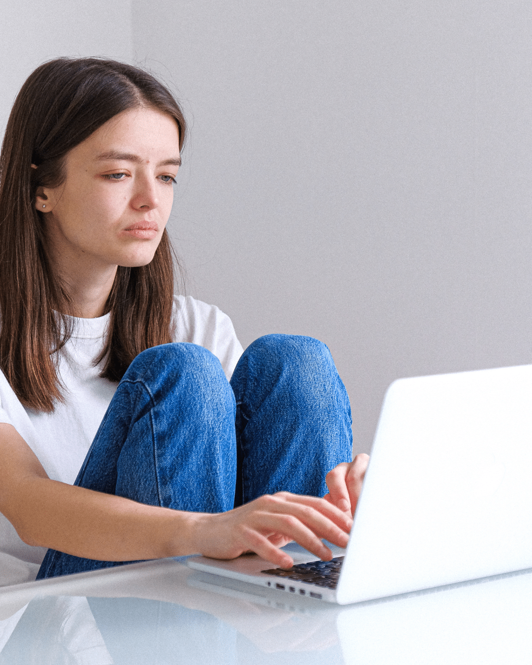 Woman getting virtual therapy with an online therapist